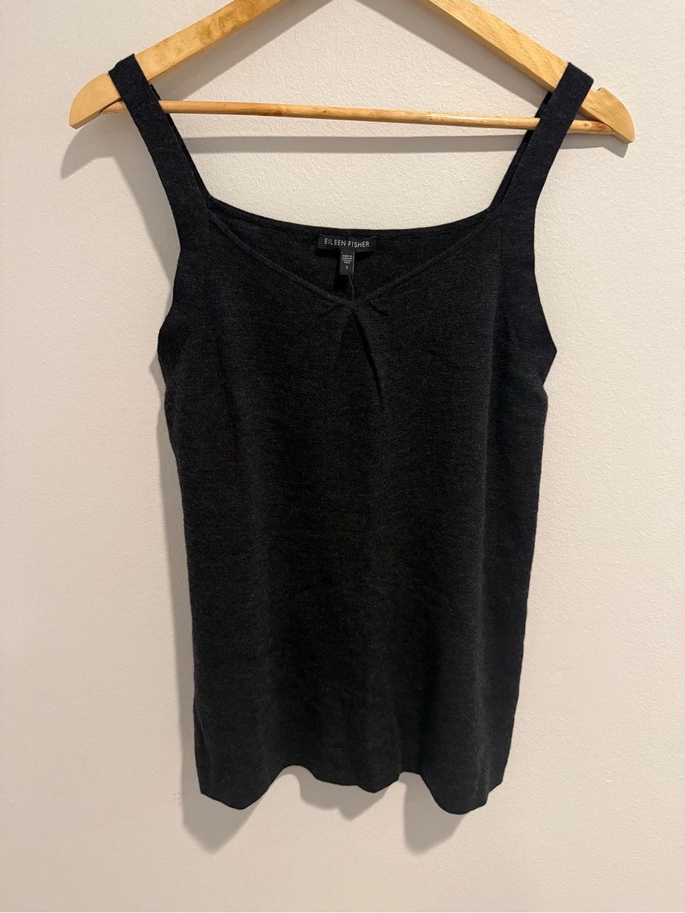 Eileen Fisher Fine 100% Merino Wool Jersey Tank Top Interview outfit work S NWT - Picture 2 of 10
